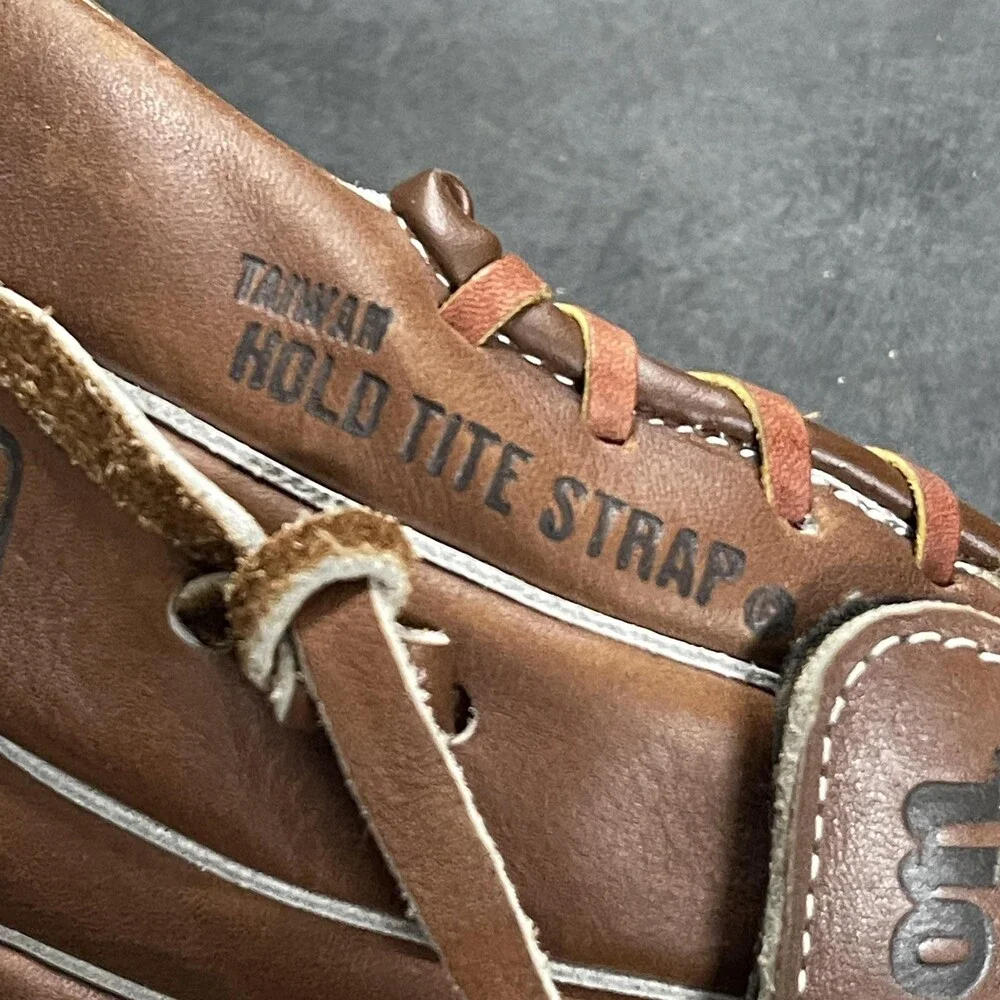 Vintage Wilson Force 4 Baseball Glove Mens 11.5 Brown Leather Taiwan Mitt